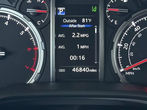 Used 2022 Toyota 4Runner TRD Sport w/ Technology Package AWD/4WD image 32