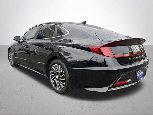 Used 2023 Hyundai Sonata Limited FWD image 7