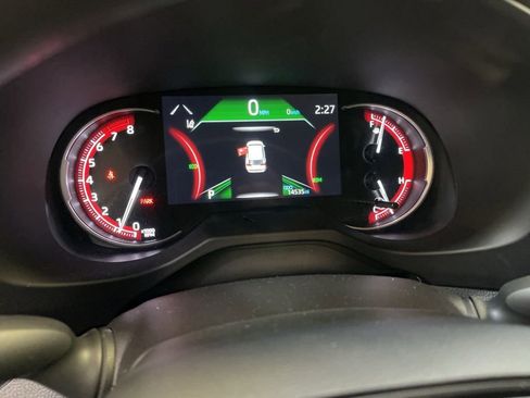 Used 2025 Toyota RAV4 XLE w/ Convenience Package AWD/4WD image 15