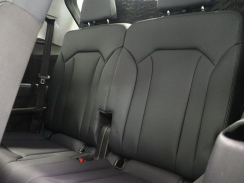 Certified 2022 Audi Q7 3.0T Premium Plus w/ Premium Plus Package image 28