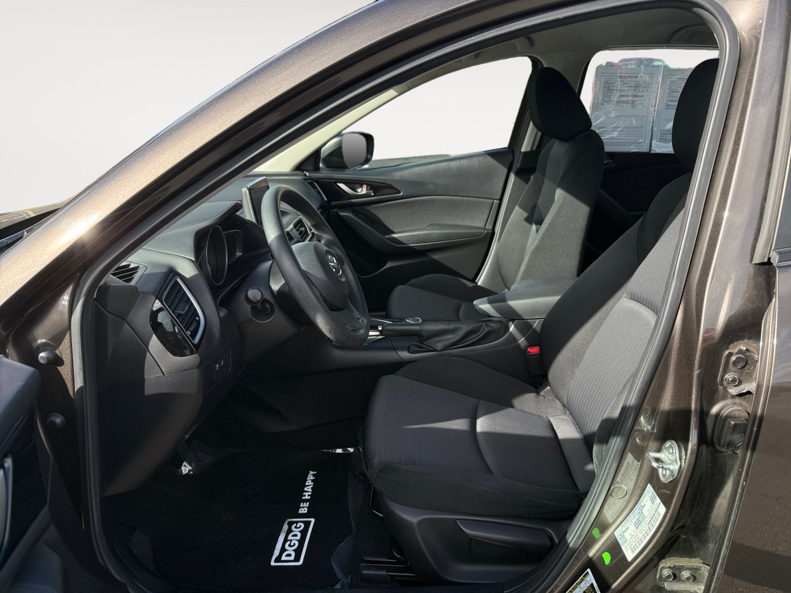 Used 2016 MAZDA MAZDA3 i Sport FWD image 10