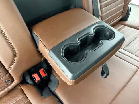 Used 2024 GMC Sierra 2500 Denali Ultimate AWD/4WD image 44