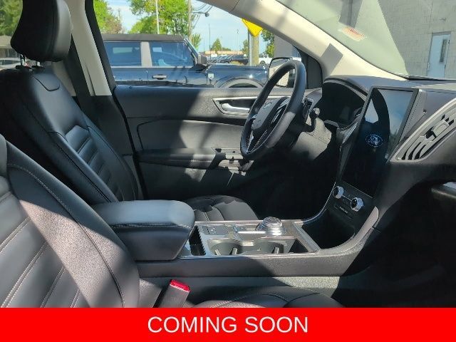 Used 2024 Ford Edge SEL w/ Convenience Package AWD/4WD image 10