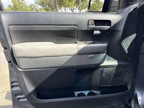 Used 2010 Toyota Tundra 2WD Double Cab image 13