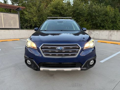 Used 2017 Subaru Outback 3.6R Touring w/ Popular Package #5A AWD/4WD image 6