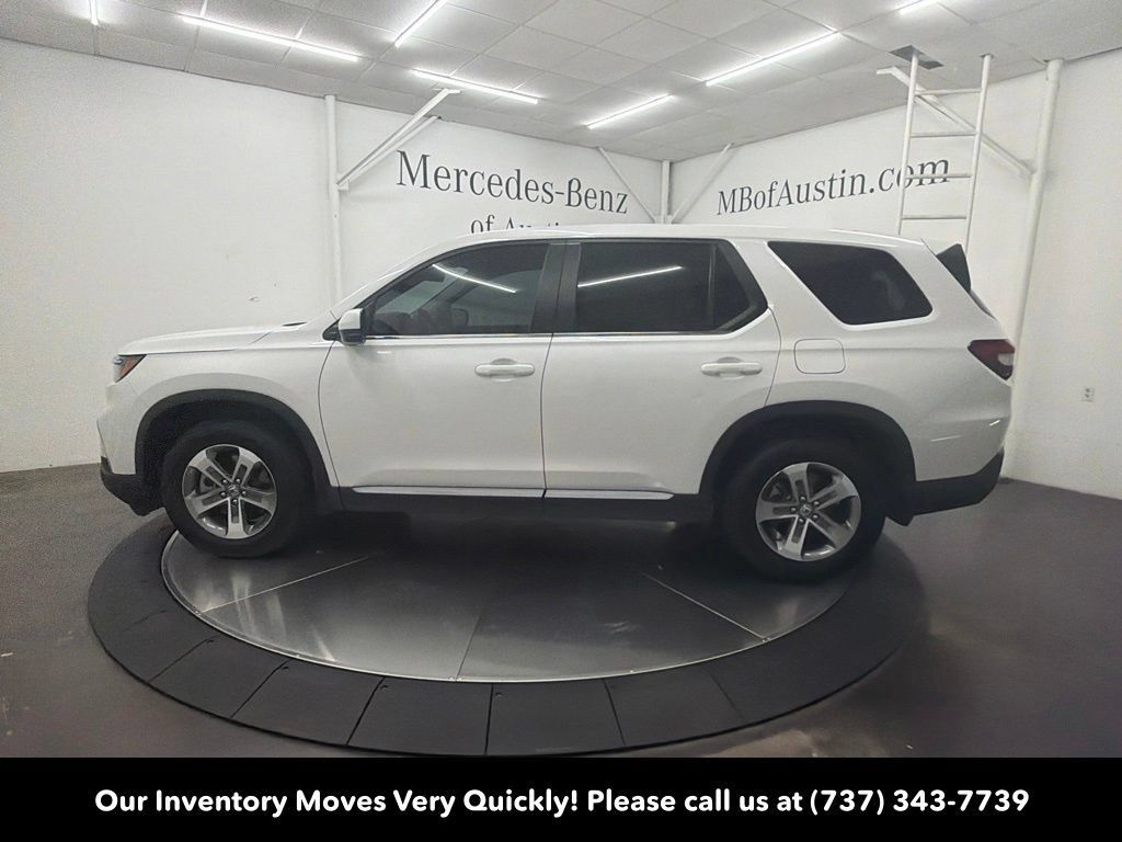 Used 2024 Honda Pilot EX-L image 4