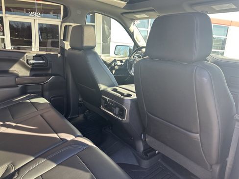 Used 2019 GMC Sierra 1500 SLT w/ SLT Premium Plus Package image 30