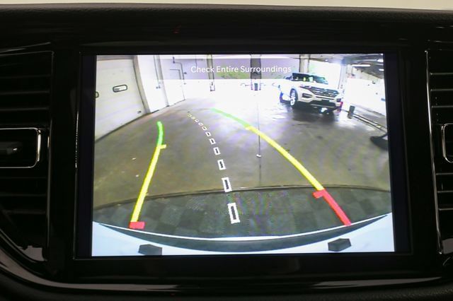 Used 2025 Dodge Durango R/T w/ Blacktop Package AWD/4WD image 32