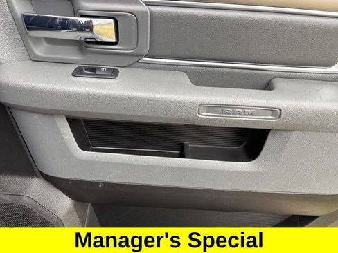 Used 2019 RAM 1500 Classic Warlock image 37