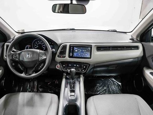 Used 2022 Honda HR-V EX image 12