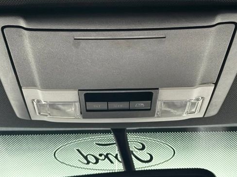 Used 2014 Ford F150 FX4 w/ Equipment Group 402A Luxury AWD/4WD image 16