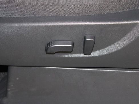 Used 2024 Nissan Frontier PRO-4X w/ Pro Convenience Package image 21