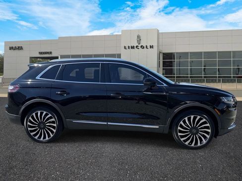 Certified 2023 Lincoln Nautilus Black Label AWD/4WD image 2