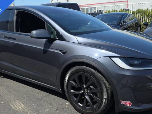 Used 2023 Tesla Model X AWD/4WD image 2