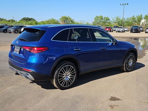 New 2026 Mercedes-Benz GLC 300 image 8
