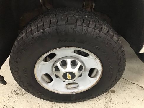 Used 2013 Chevrolet Silverado 2500 W/T image 9