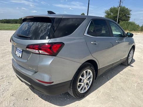 Used 2024 Chevrolet Equinox LT AWD/4WD image 7