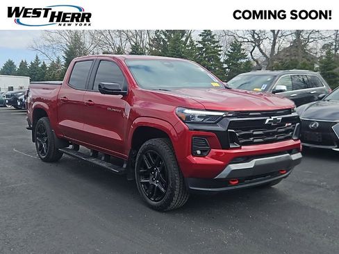 Used 2025 Chevrolet Colorado Z71 w/ Technology Package image 1