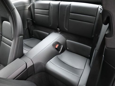 Certified 2025 Porsche 911 Carrera w/ Premium Package image 7