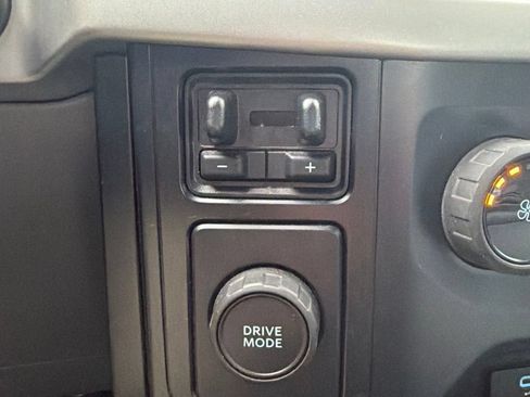 Used 2022 Ford F150 XL w/ Equipment Group 101A High RWD image 17