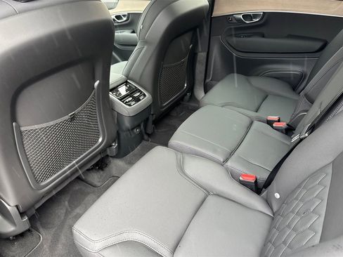 New 2026 Volvo XC90 B5 Plus w/ Protection Package AWD/4WD image 4