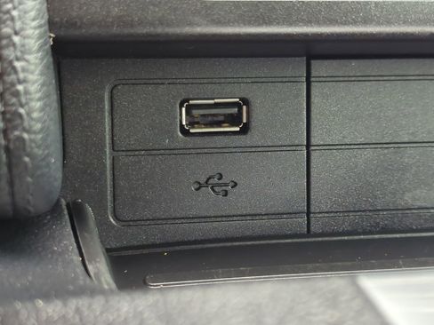 Certified 2020 Ford Mustang Coupe image 18