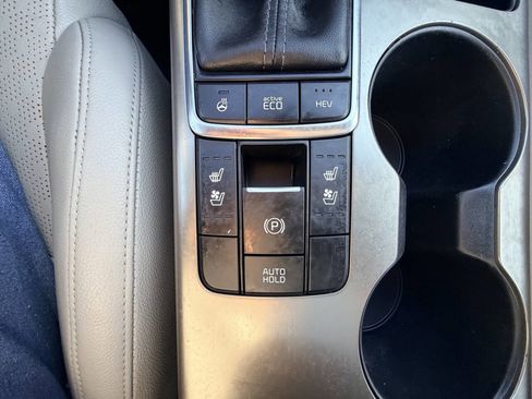 Used 2017 Kia Optima EX w/ Technology Package image 24