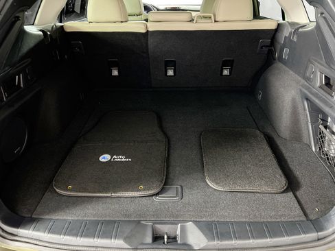 Used 2022 Subaru Outback Limited image 27