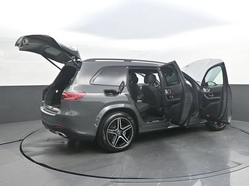 Used 2026 Mercedes-Benz GLS 450 4MATIC image 49