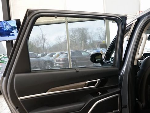 Used 2022 Kia Telluride EX w/ EX Premium Package image 50