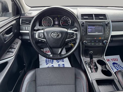 Used 2016 Toyota Camry SE image 20