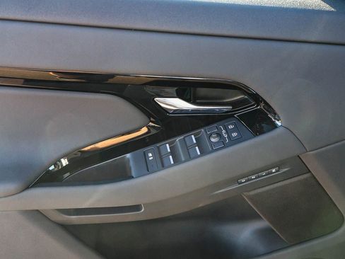 New 2026 Land Rover Range Rover Evoque S image 30