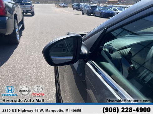 Used 2024 Nissan Sentra SV image 5