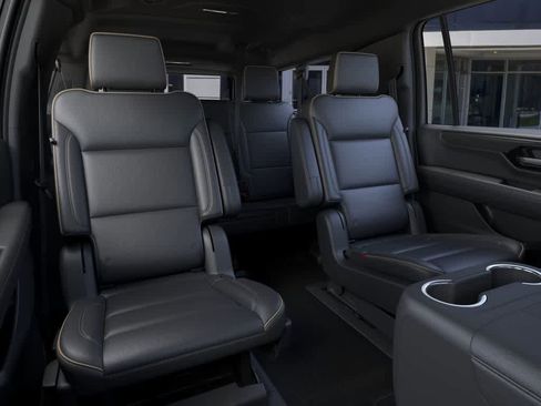 New 2026 GMC Yukon XL Elevation image 17
