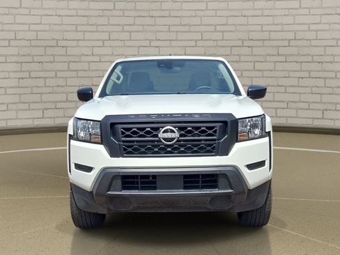 Used 2023 Nissan Frontier S w/ Technology Package RWD image 2