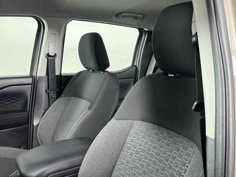 Used 2025 Ford Ranger XL image 15