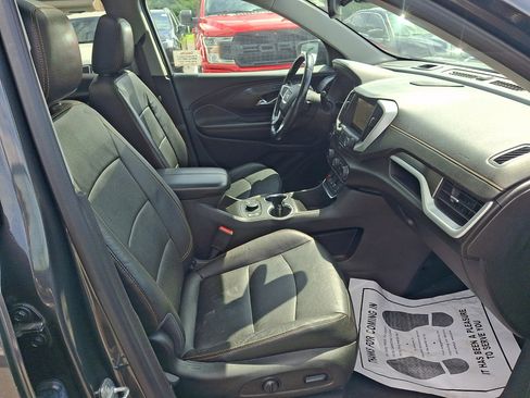 Used 2021 GMC Terrain SLT w/ Infotainment Package II FWD image 11