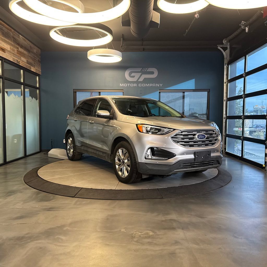 Used 2024 Ford Edge Titanium AWD/4WD image 1