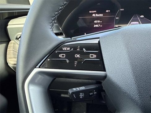 Certified 2025 Audi Q5 Premium w/ Convenience Package image 17