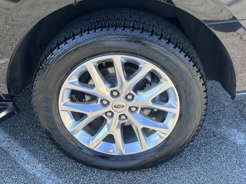 Used 2020 Ford Expedition XLT w/ Equipment Group 202A image 19