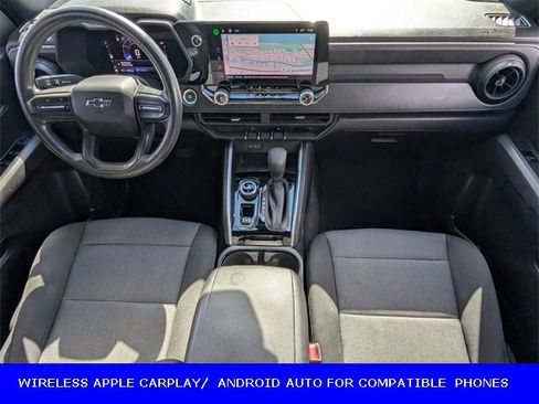 Used 2023 Chevrolet Colorado Trail Boss w/ Technology Package image 12