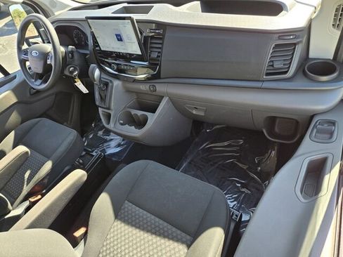 Certified 2023 Ford Transit 350 XLT image 22