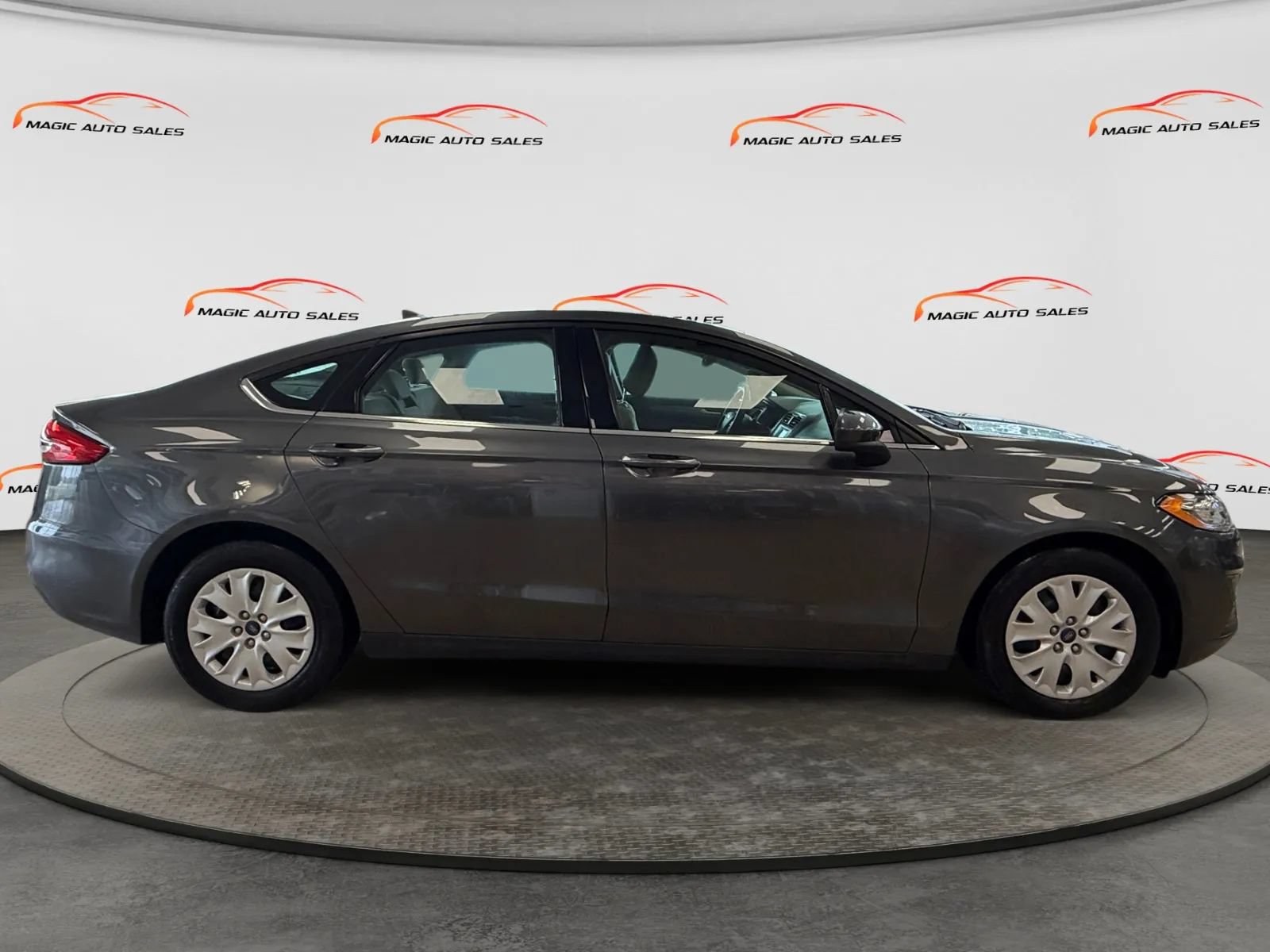 Used 2020 Ford Fusion S FWD image 6