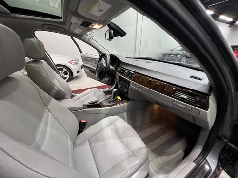 Used 2011 BMW 328i xDrive Sedan image 37