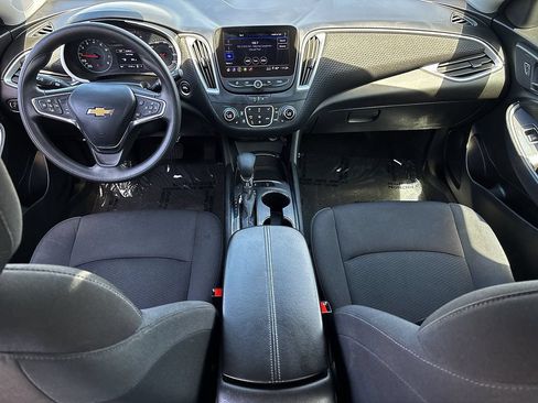 Used 2024 Chevrolet Malibu LT FWD image 22