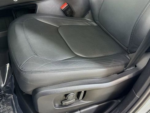 Certified 2024 Land Rover Defender 110 S image 22