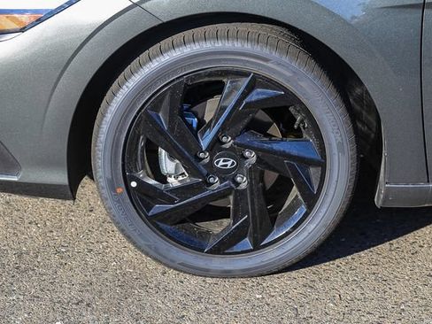 New 2026 Hyundai Elantra Sport FWD image 11