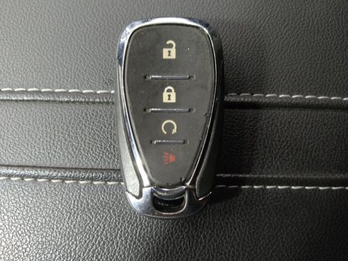 Used 2024 Chevrolet Blazer LT FWD image 32