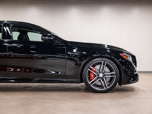 Used 2018 Mercedes-Benz E 63 AMG S image 38