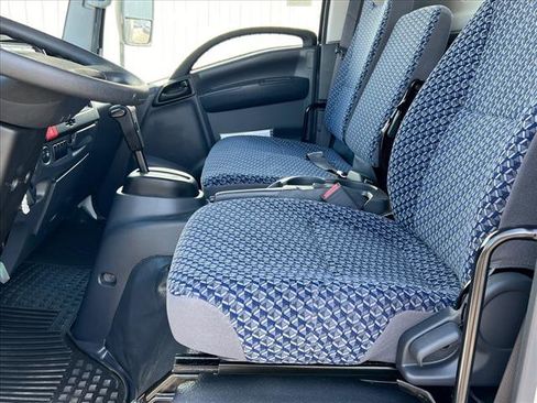 New 2024 Chevrolet Low Cab Forward 5500XG RWD image 14